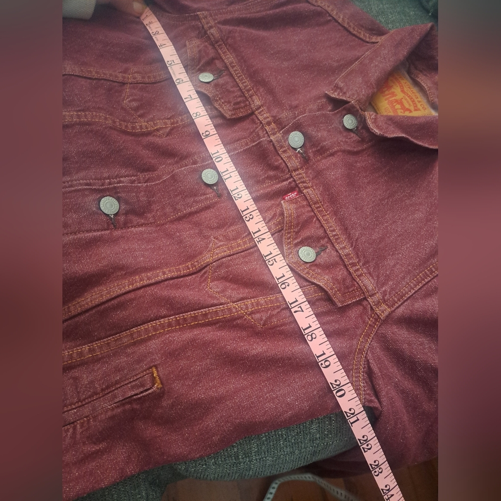 Levi's Denim Jacket - Picture 10 of 11